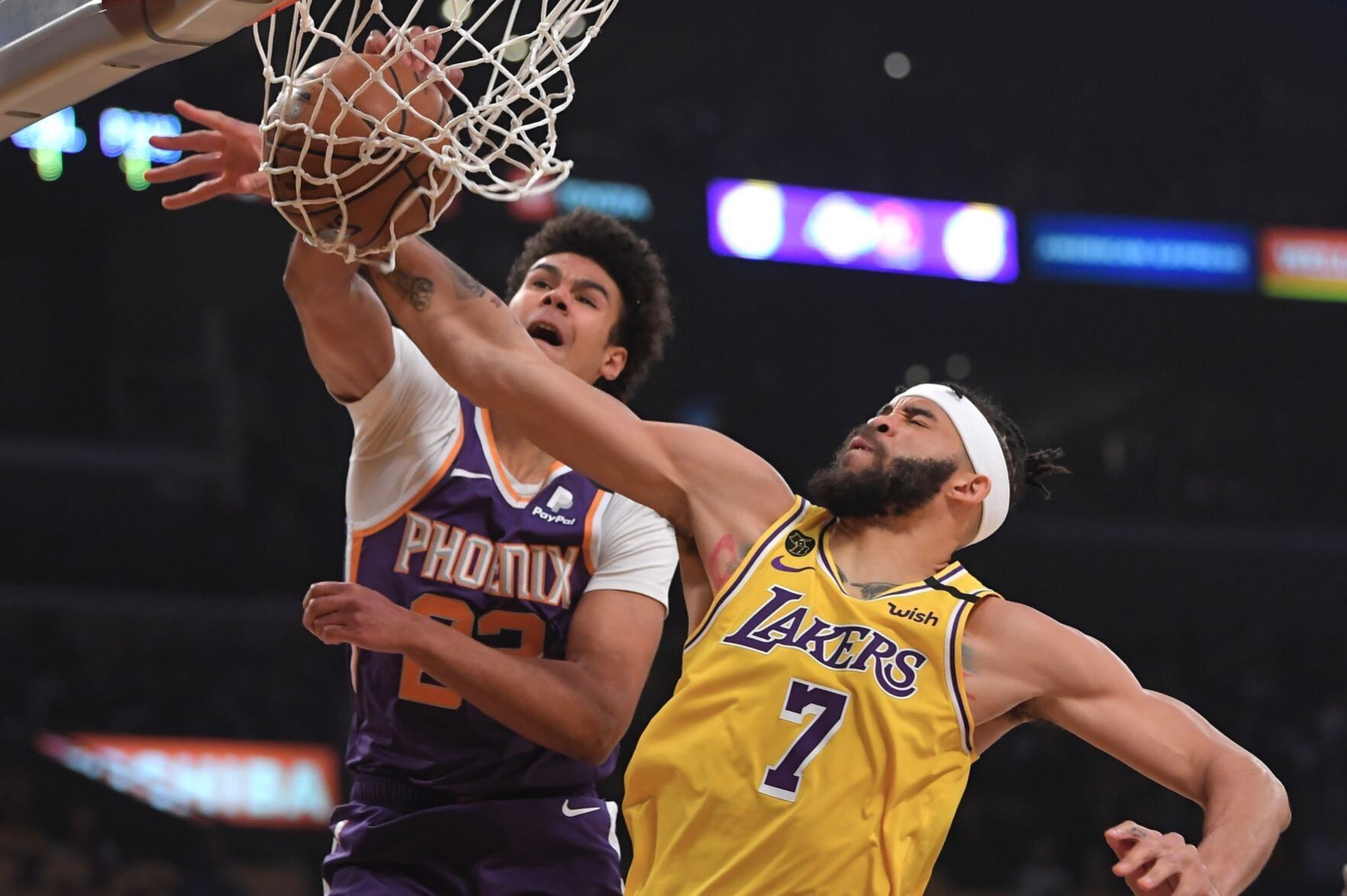 APTOPIX Suns Lakers Basketball
